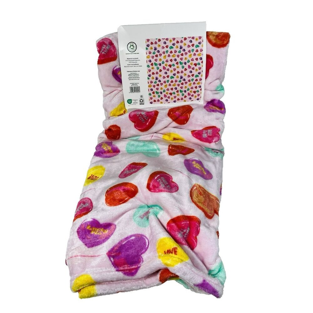 Way To Celebrate Candy Hearts Velvet Plush Throw Blanket 50" x 60" Multicolor - Picture 4 of 14